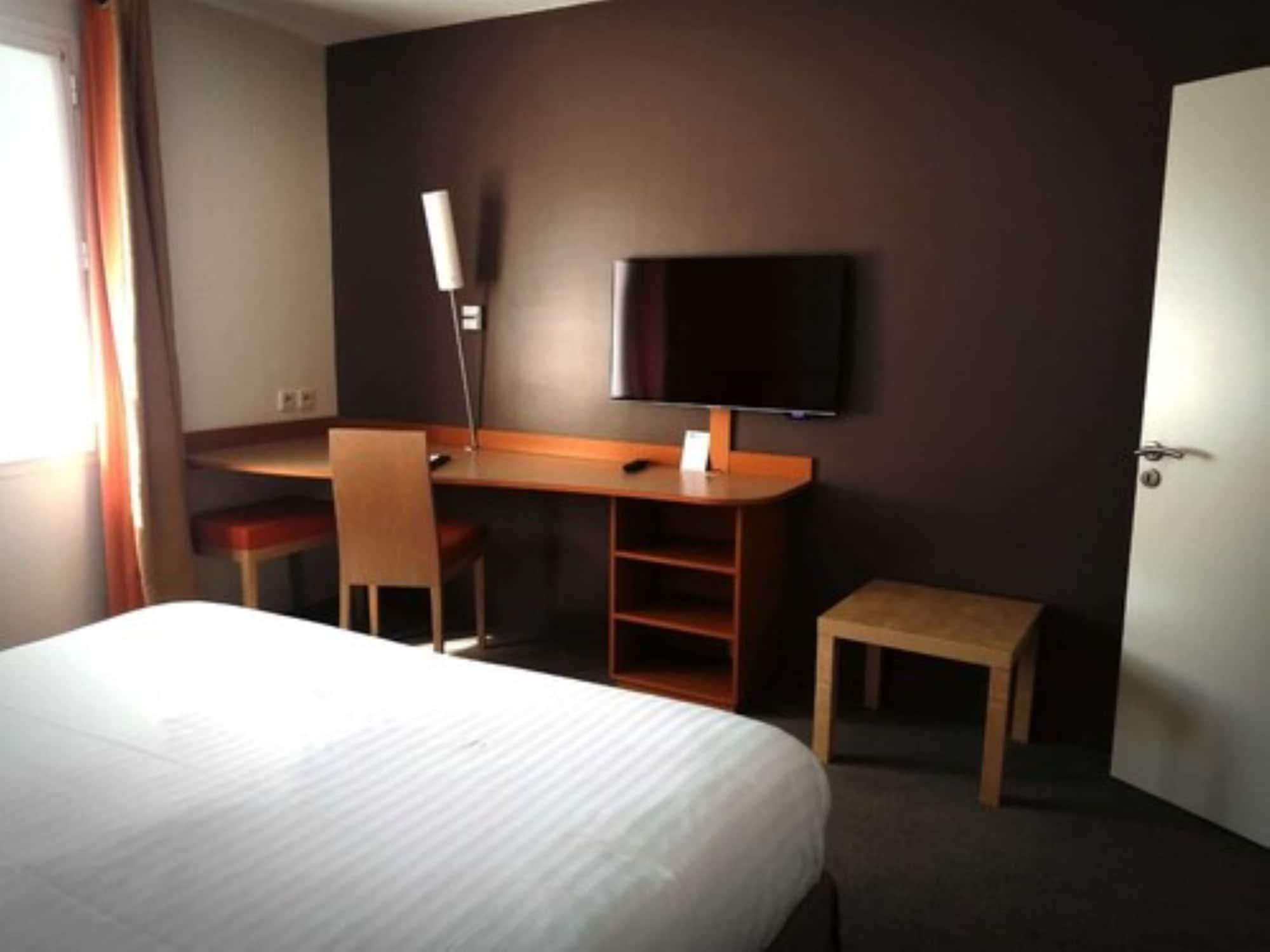 Best Western Plus L'Oree Paris Sud Saulx-les-Chartreux Exterior photo